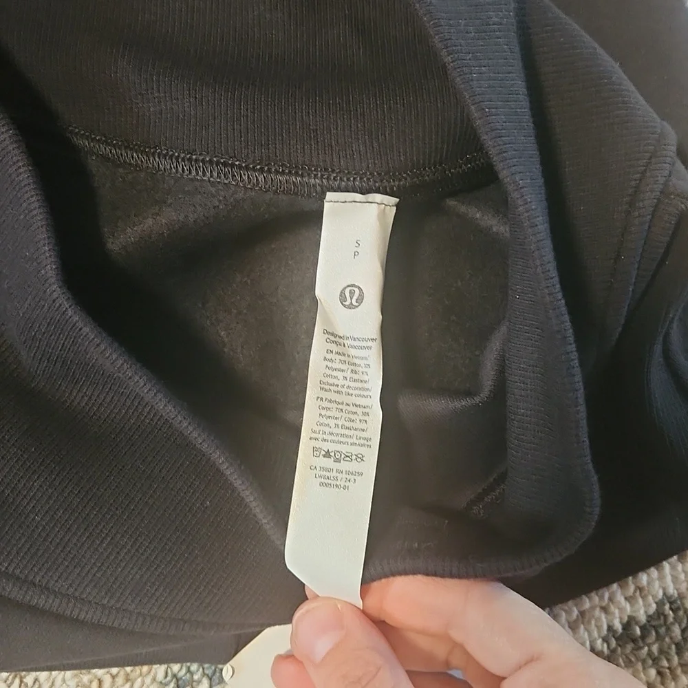 Lululemon Scuba HR Mini Skirt - Picture 4 of 4
